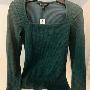 41 Hawthorn Women's Green Ribbed Long Sleeve Top